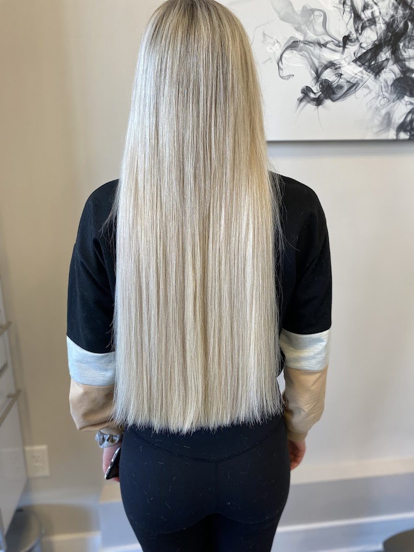 Krista's Hair Salon — salon photo 4